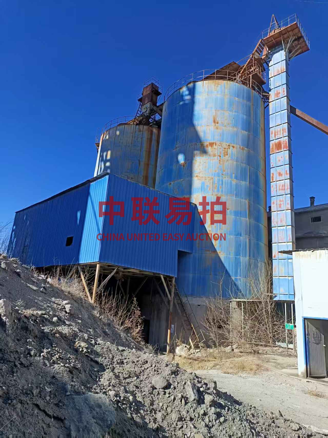 缩略图1